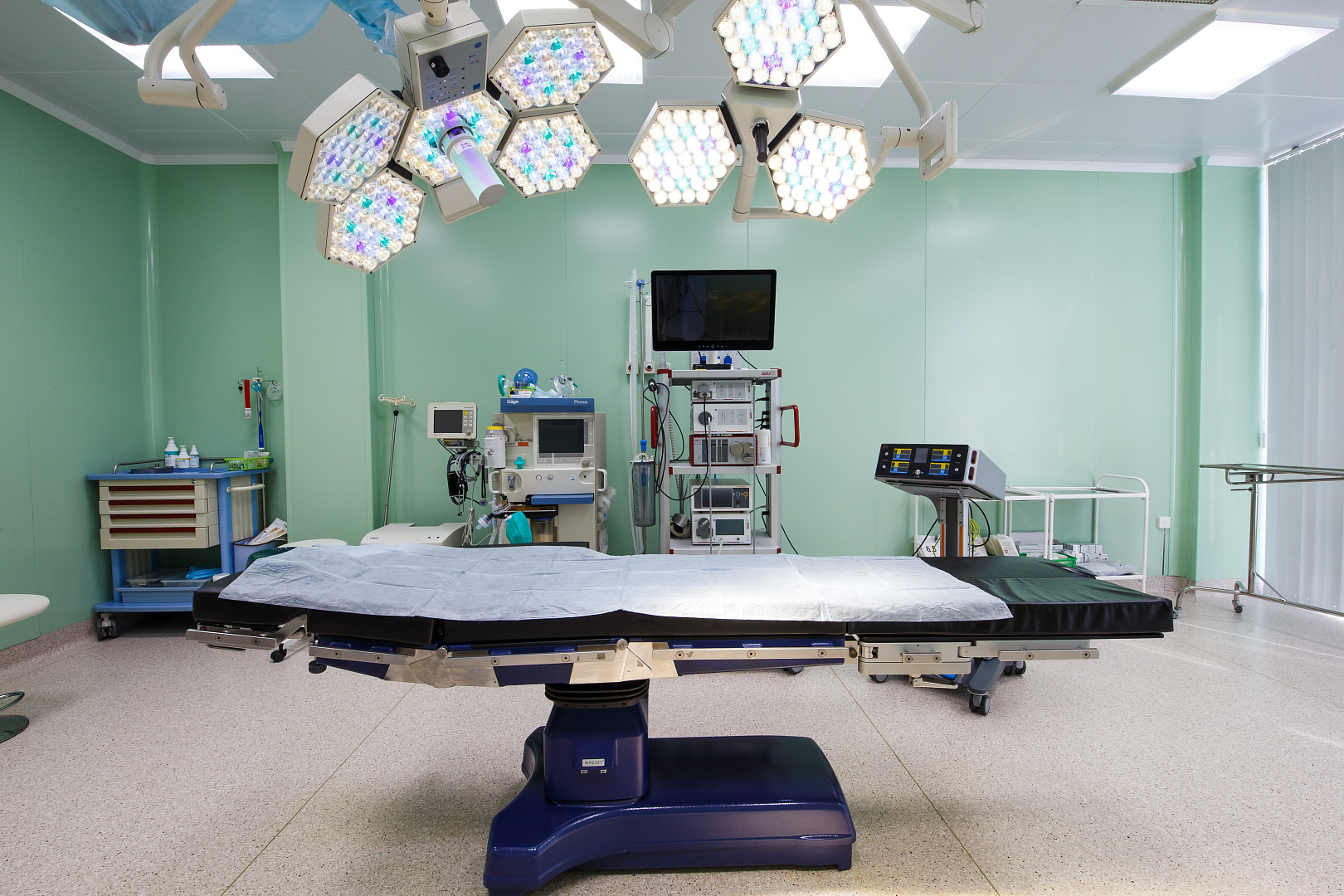 Клиника "Солнечная" (интерьер) 28